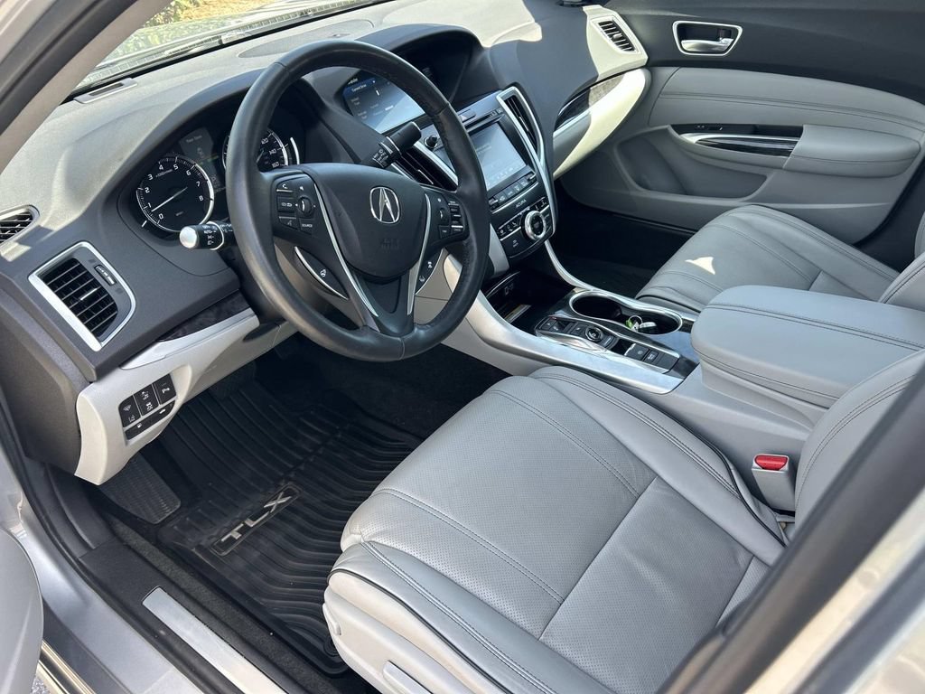 Used 2018 Acura TLX V6 w/ Advance Package FWD image 14