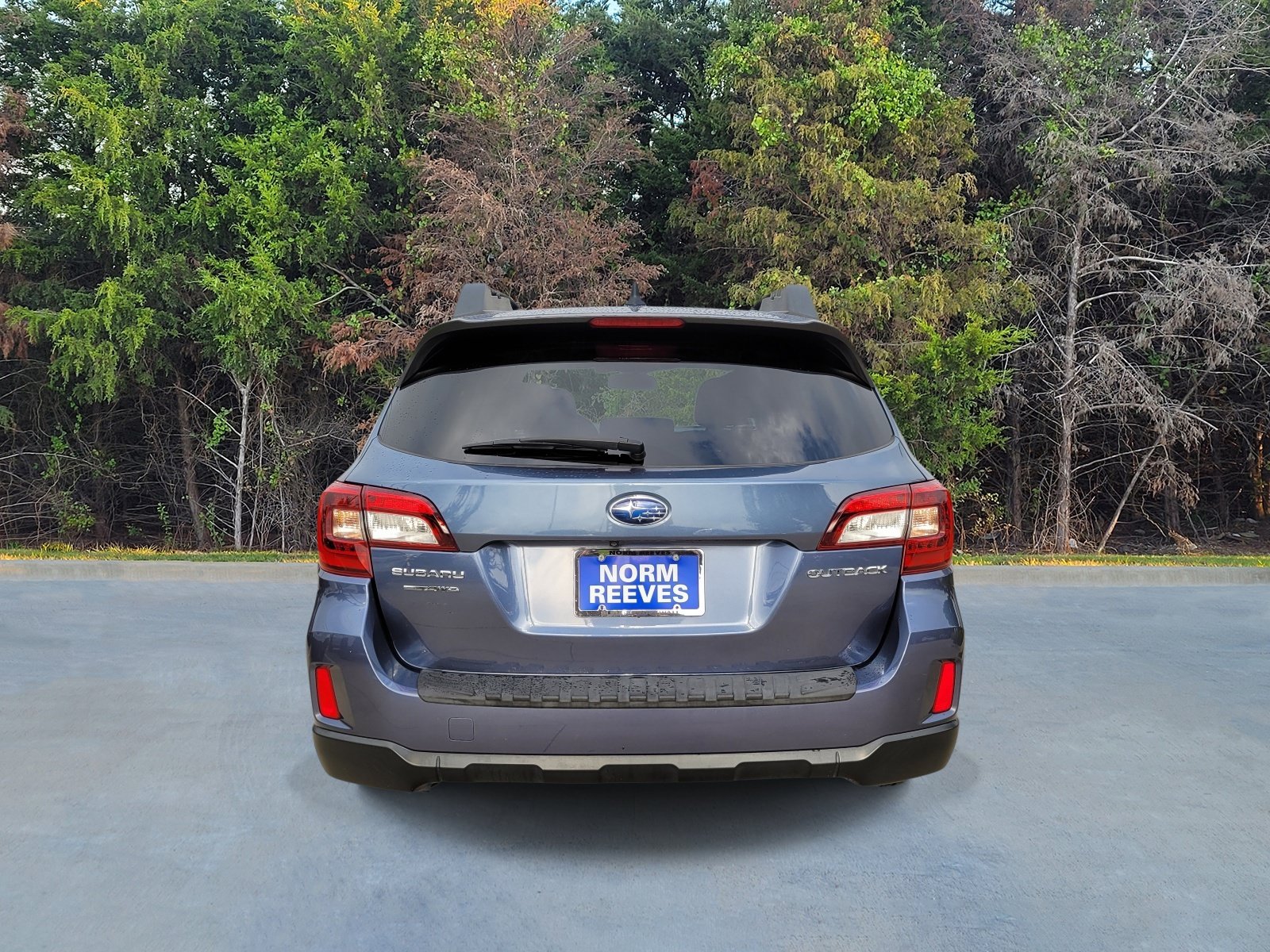 Used 2016 Subaru Outback 2.5i Limited AWD/4WD image 18