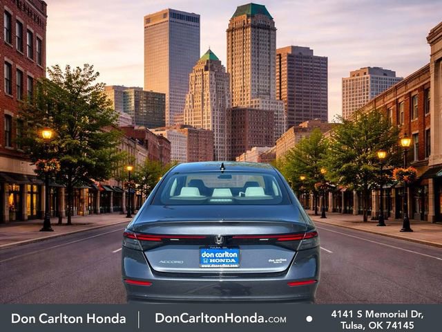 Used 2025 Honda Accord SE image 4