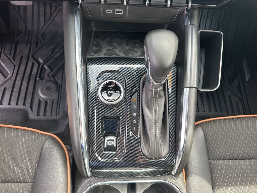 Used 2023 GMC Canyon AT4 w/ Technology Package image 7