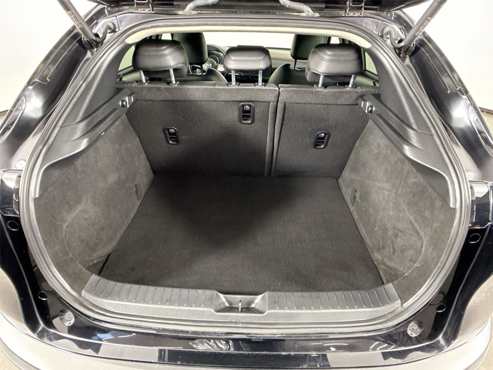 Certified 2023 MAZDA CX-30 AWD 2.5 S w/ Premium Package image 34