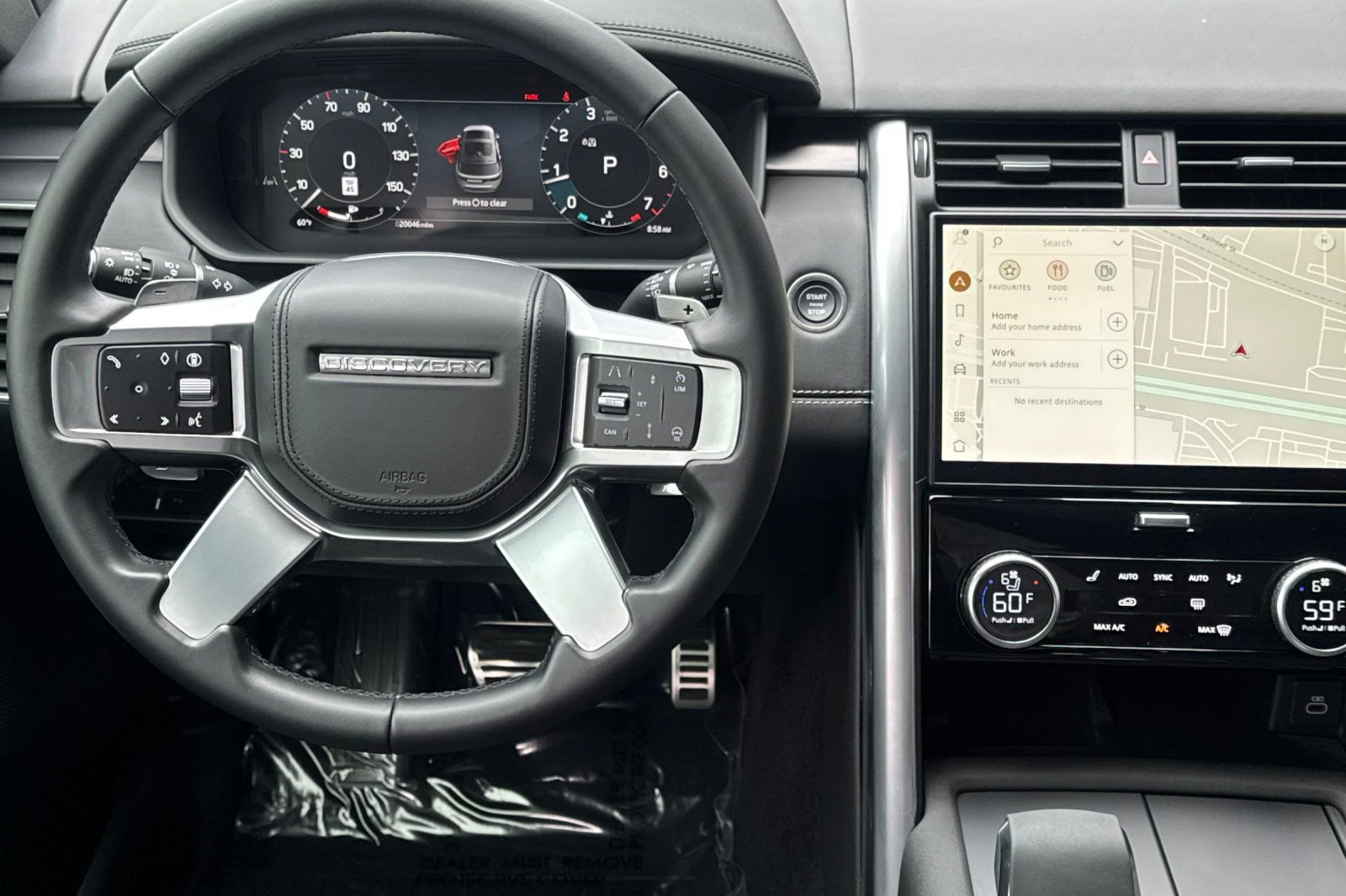 Certified 2024 Land Rover Discovery Metropolitan Edition image 15