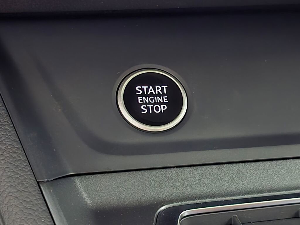 New 2025 Audi Q3 2.0T Premium image 27