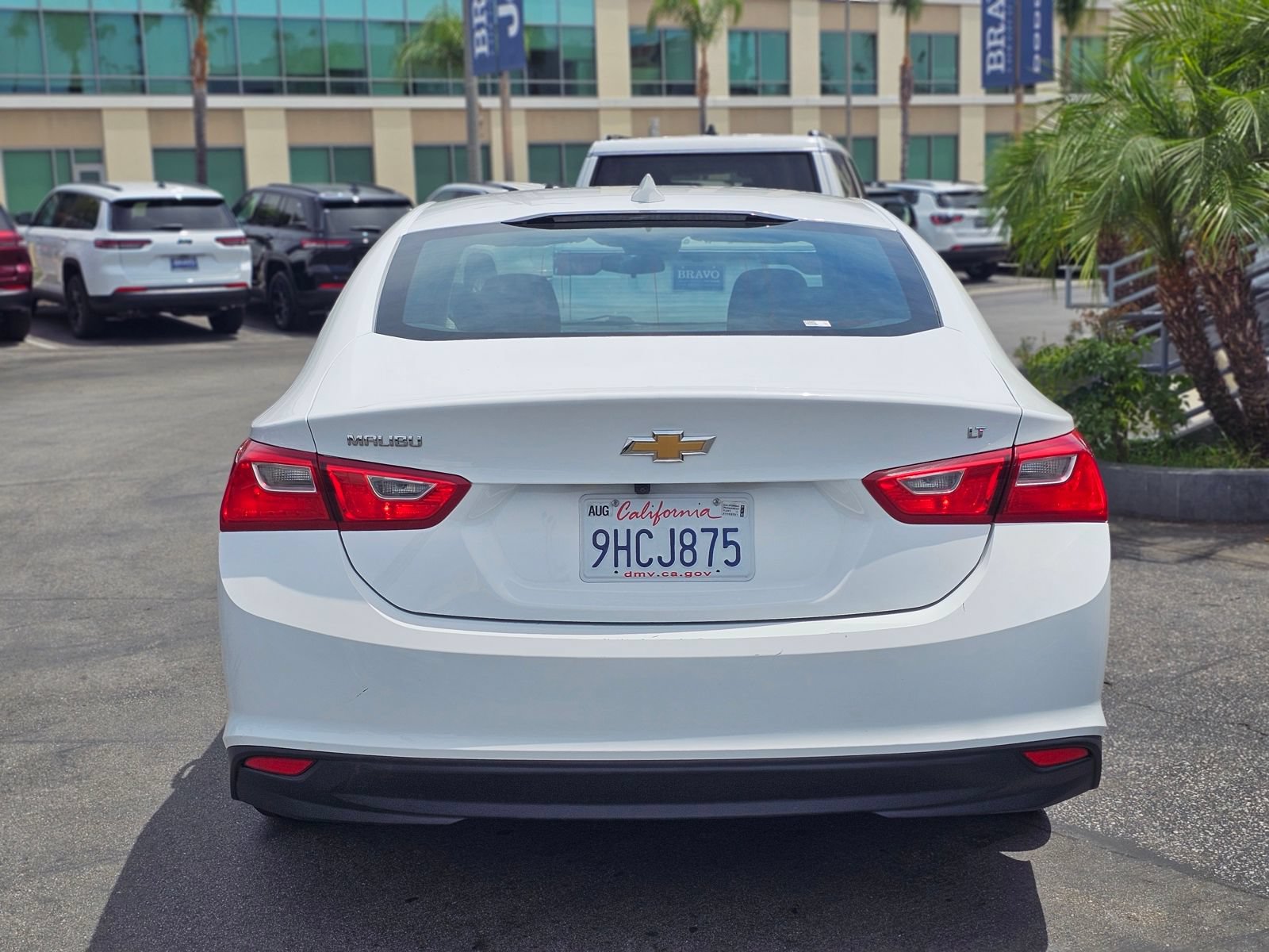 Used 2023 Chevrolet Malibu LT FWD image 7