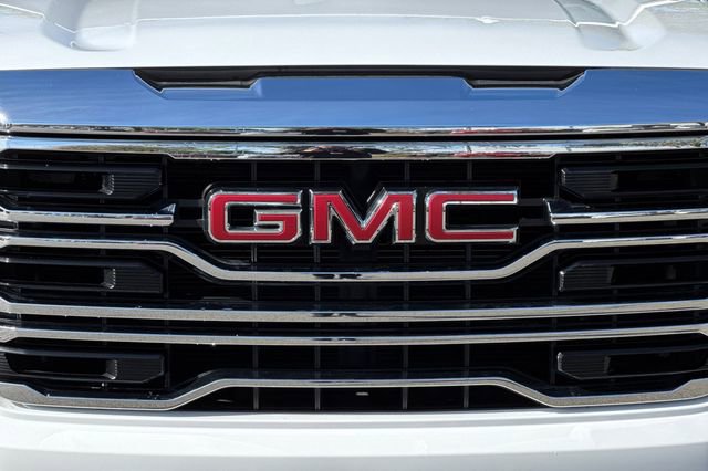Used 2024 GMC Sierra 1500 SLT AWD/4WD image 47