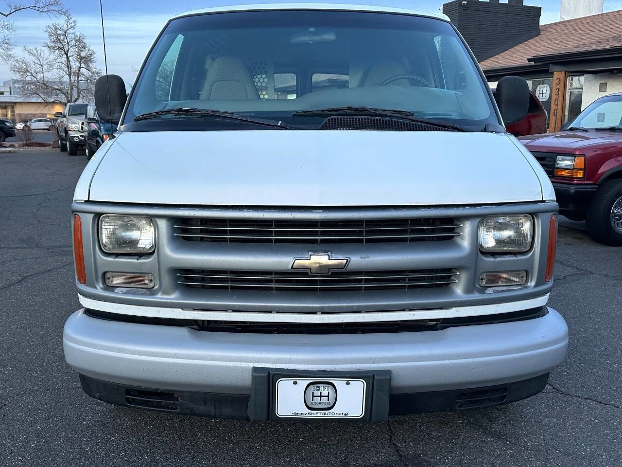 Used 2001 Chevrolet Express 1500 image 28