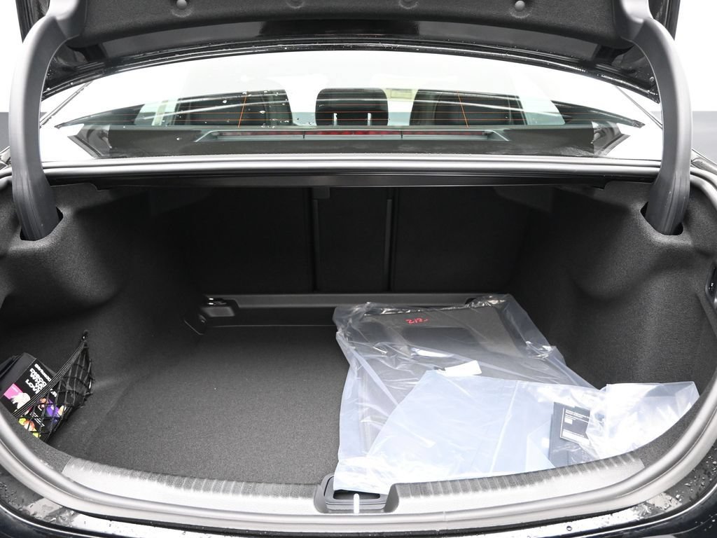 Used 2025 Mercedes-Benz C 300 4MATIC Sedan image 22