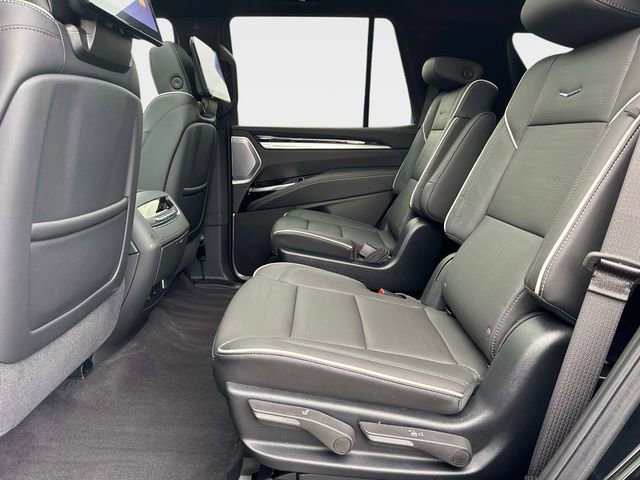 Used 2025 Cadillac Escalade Sport w/ Touring Package AWD/4WD image 14