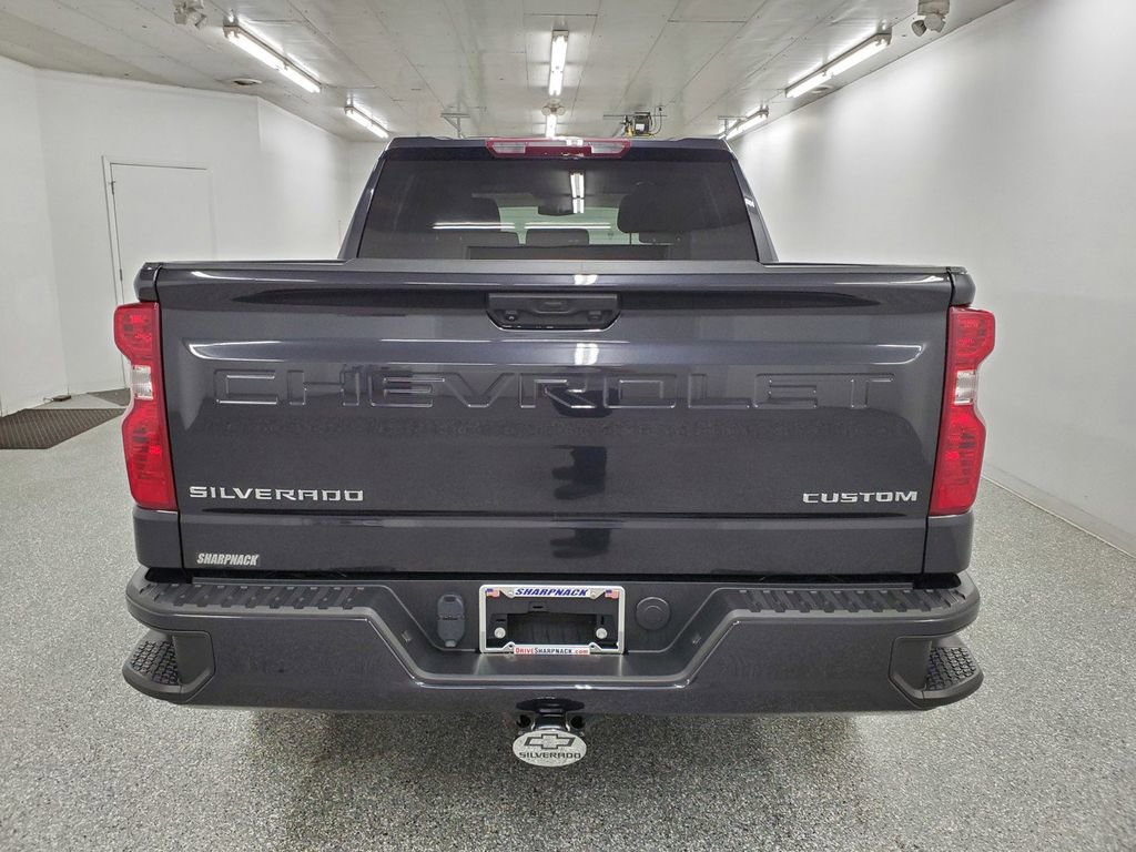 Used 2022 Chevrolet Silverado 1500 Custom image 5