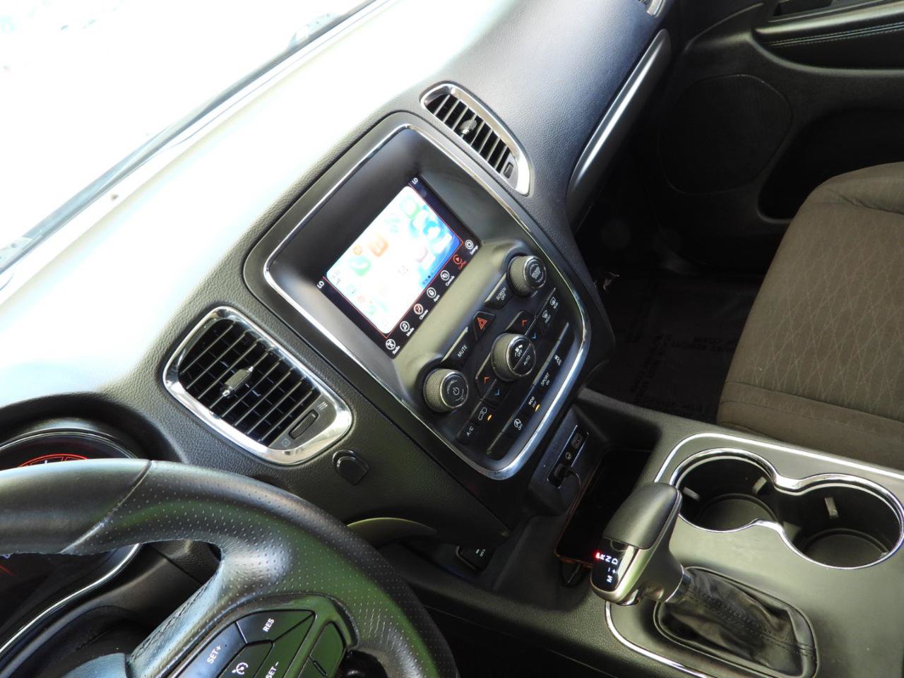 Used 2018 Dodge Durango SXT w/ 3rd Row Seating Group RWD image 56