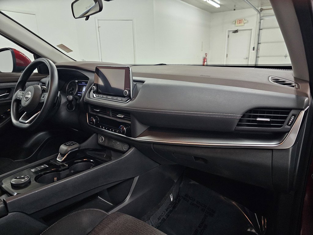 Used 2023 Nissan Rogue SV AWD/4WD image 11