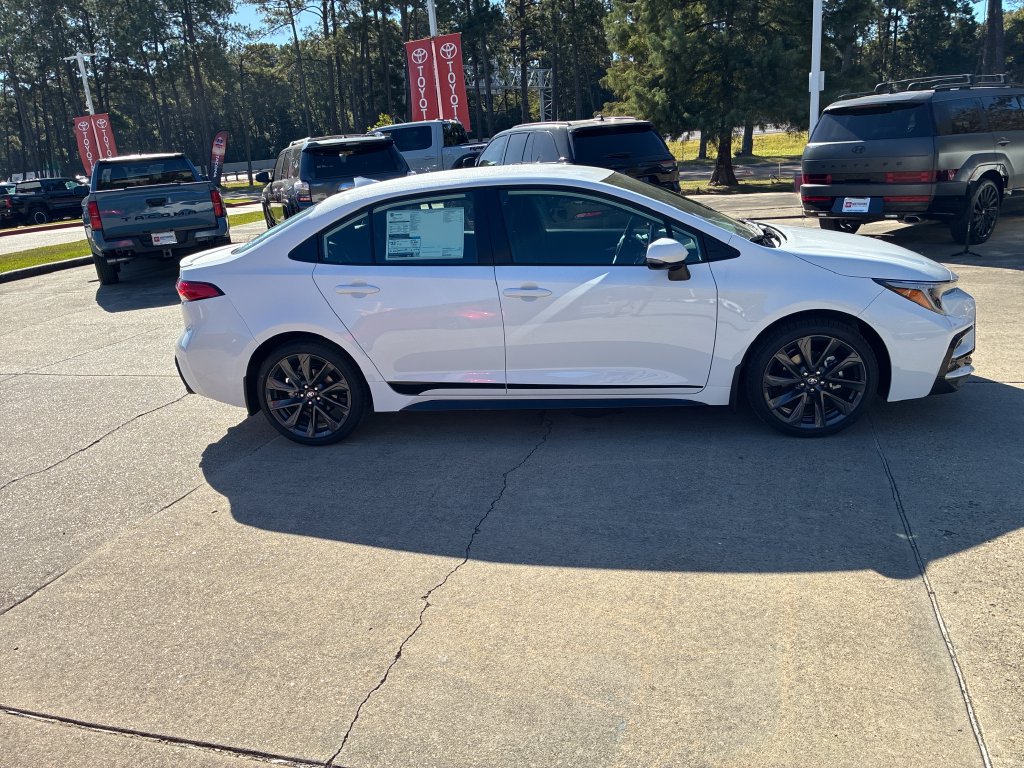 New 2027 Toyota Corolla SE FWD image 8