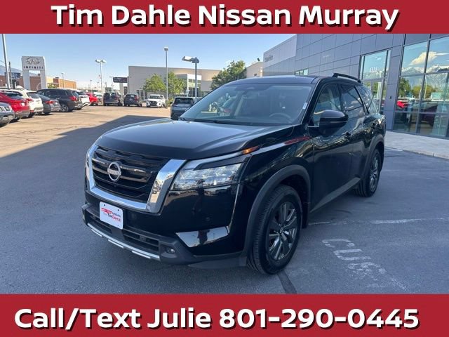Used 2024 Nissan Pathfinder SV AWD/4WD image 5