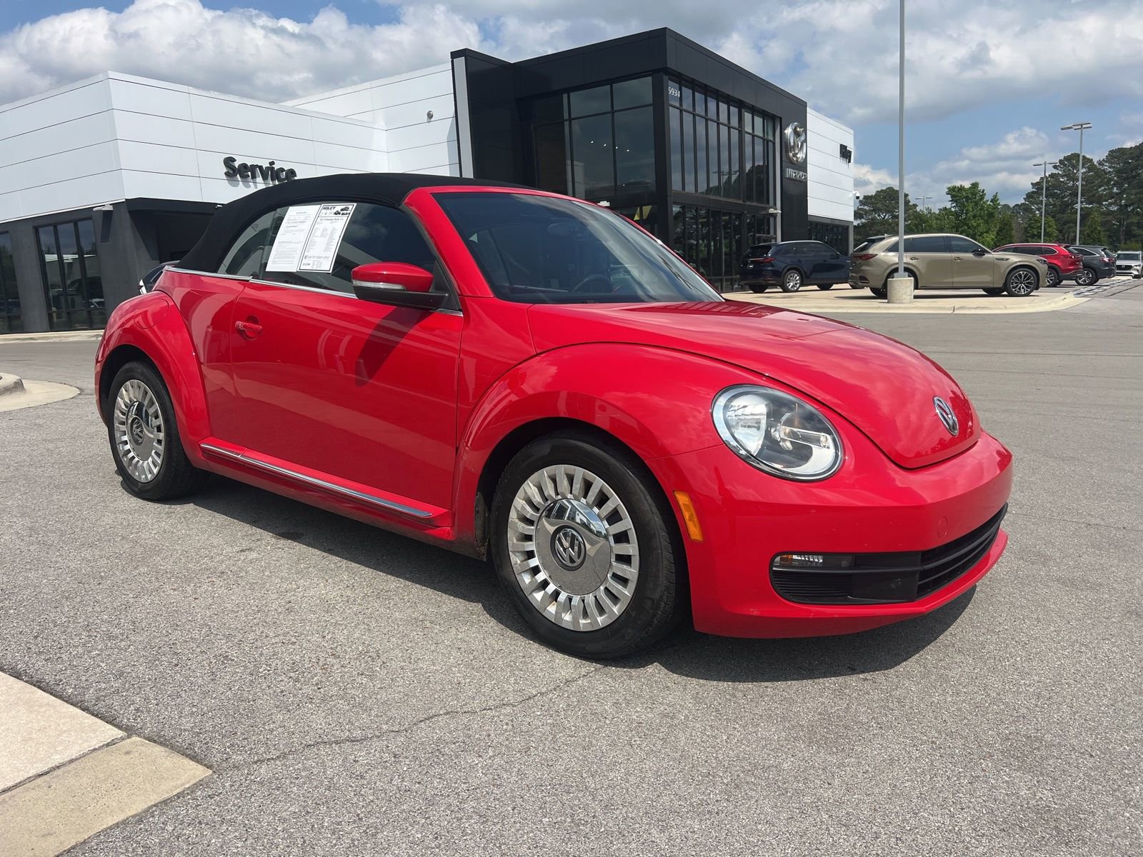 Used 2013 Volkswagen Beetle 2.5 FWD image 3