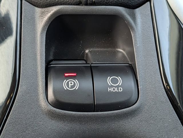 Used 2024 Toyota Corolla Cross XLE w/ Convenience Package FWD image 16