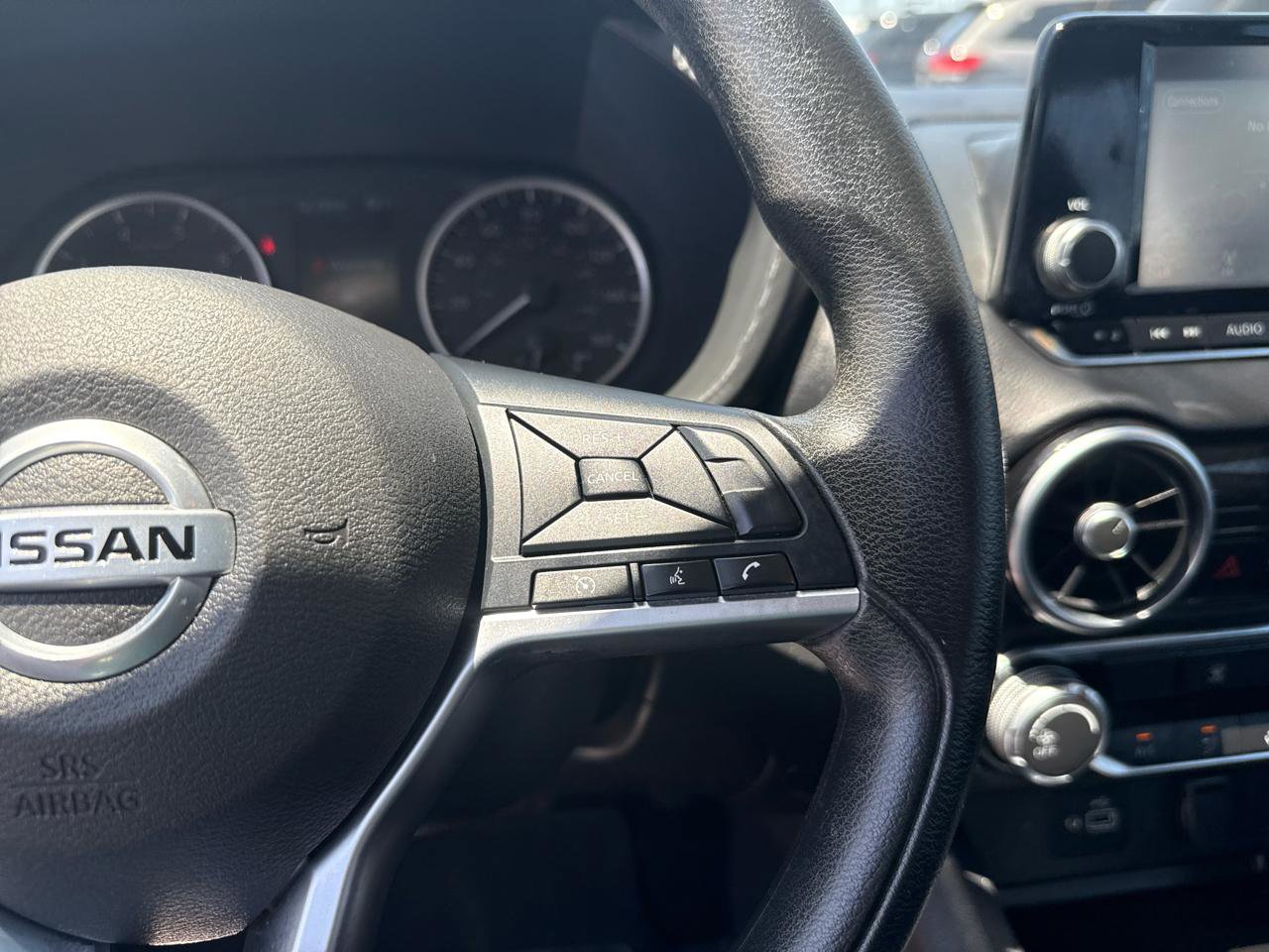 Used 2020 Nissan Sentra S FWD image 17