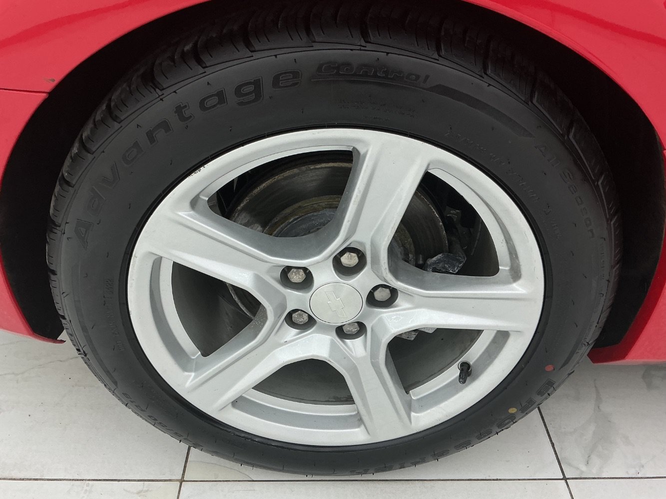 Used 2018 Chevrolet Camaro LT RWD image 44