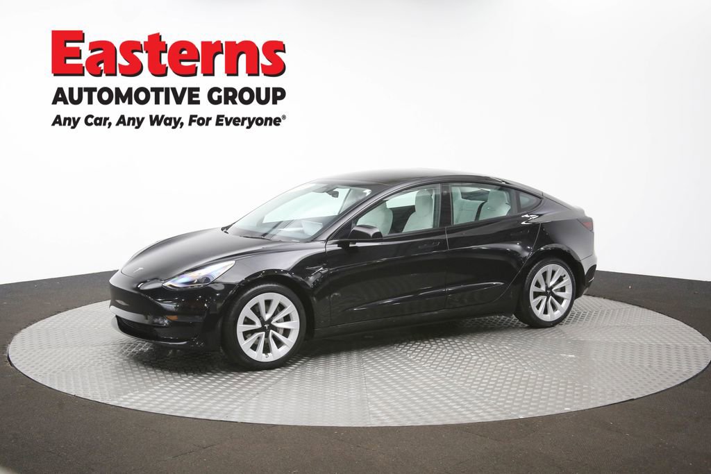 Used 2023 Tesla Model 3 Standard Range image 57