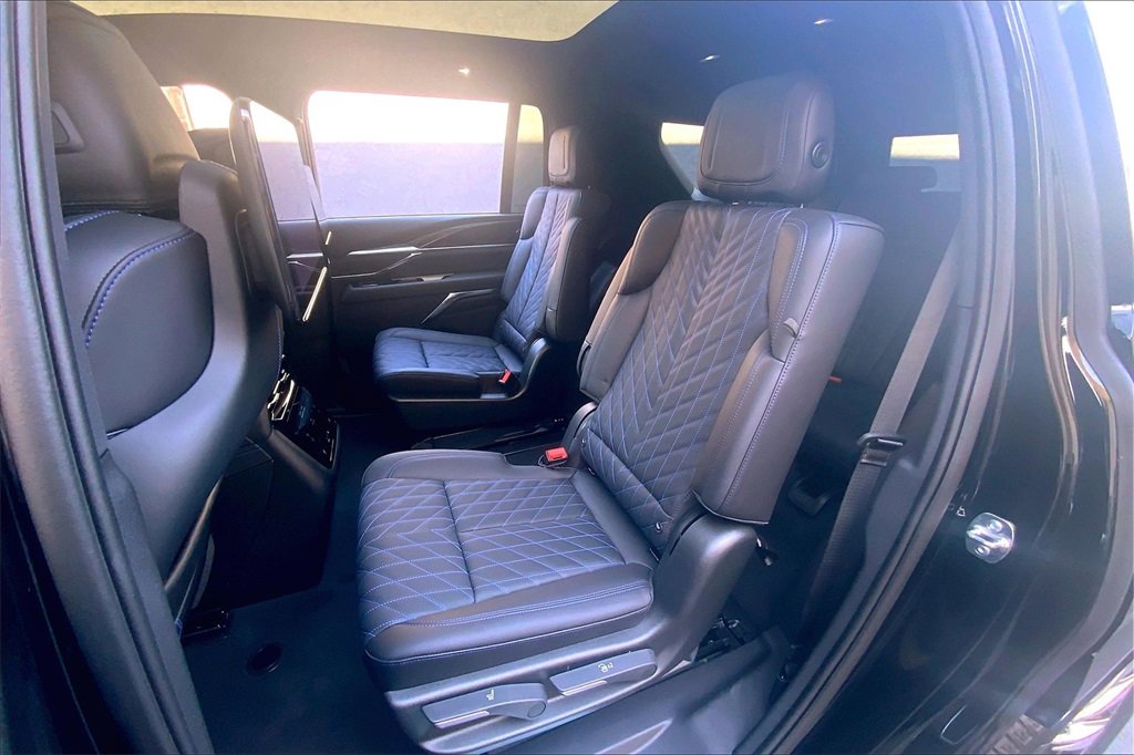 New 2026 Cadillac Escalade IQL Sport 1 w/ LPO, Premium Carpet Package image 28