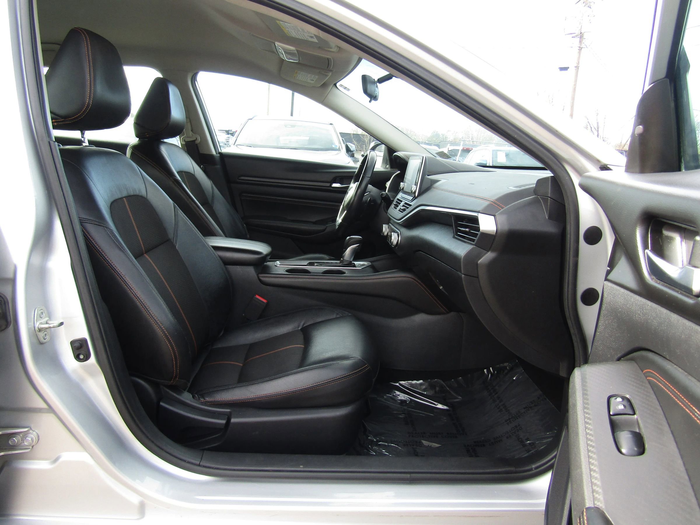 Used 2019 Nissan Altima 2.5 SR image 9