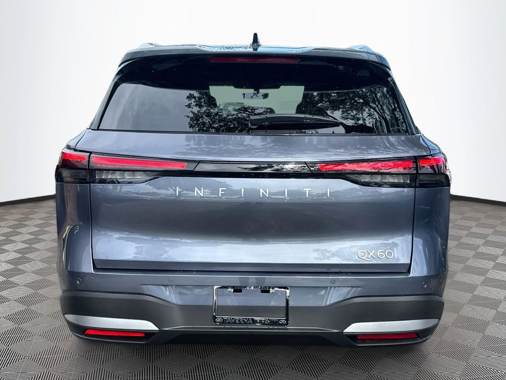 Used 2027 INFINITI QX60 Luxe w/ Cargo Package FWD image 7