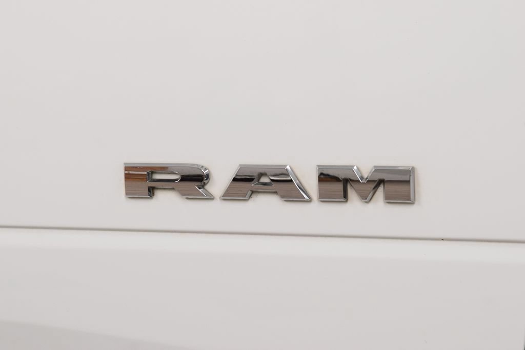 Used 2022 RAM 2500 Big Horn w/ Level A Equipment Group AWD/4WD image 15