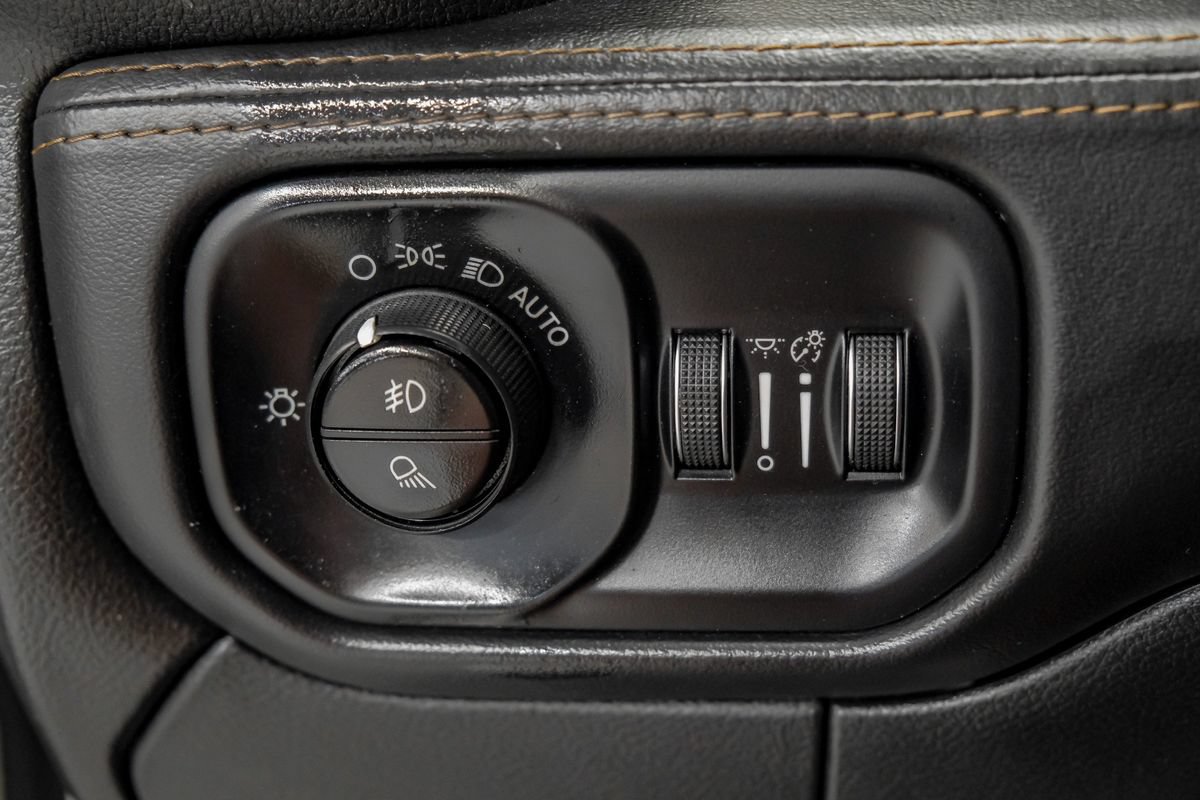 Used 2022 RAM 3500 Limited AWD/4WD image 33