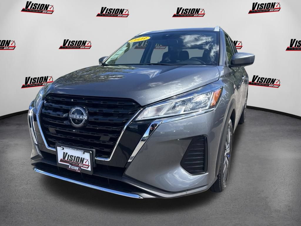 Certified 2023 Nissan Kicks SV FWD image 1