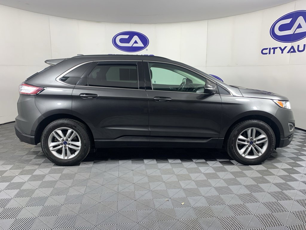 Used 2017 Ford Edge SEL w/ Equipment Group 201A image 2