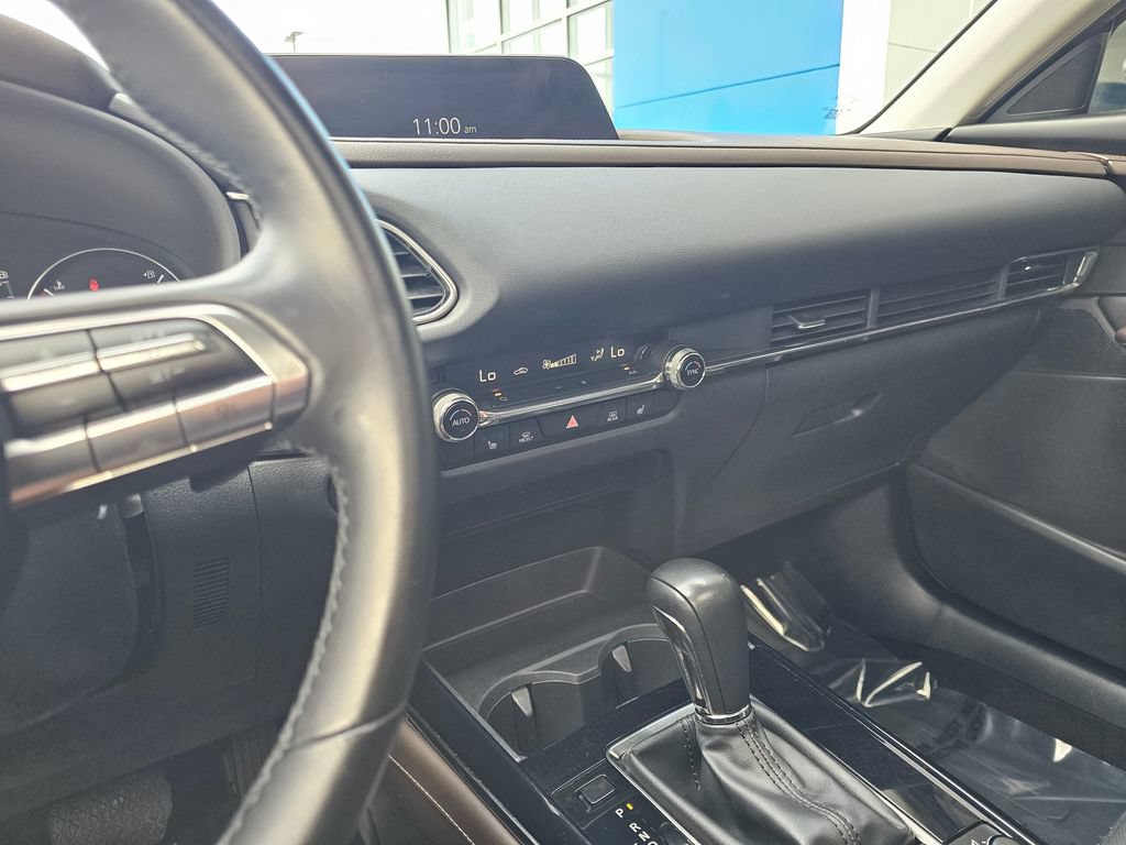 Used 2022 MAZDA CX-30 AWD 2.5 S w/ Premium Package image 32