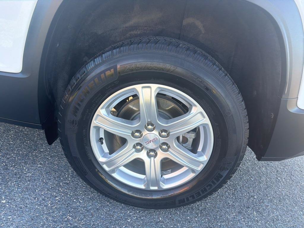 Used 2019 GMC Acadia SLE FWD image 36