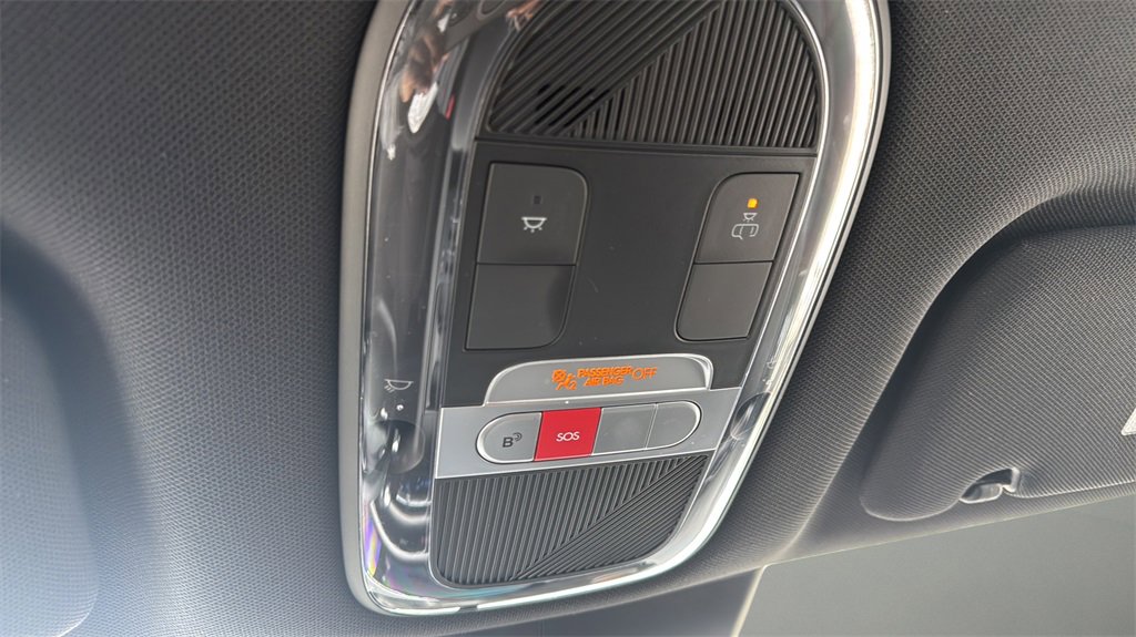 Certified 2023 Hyundai Ioniq 6 SE w/ Cargo Package image 28