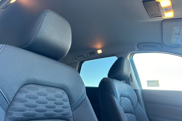 New 2025 Nissan Pathfinder SV image 11