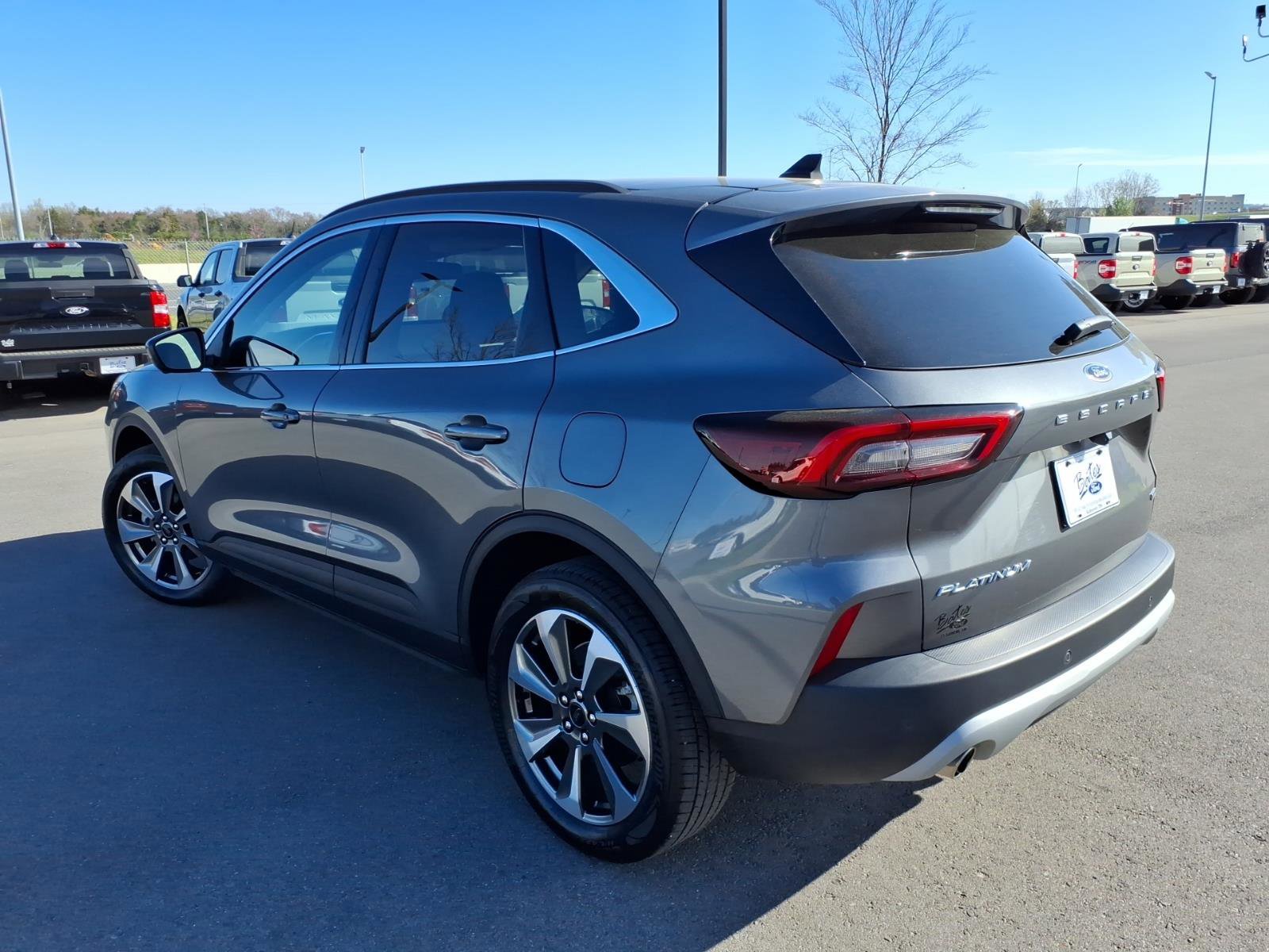 Certified 2023 Ford Escape Platinum AWD/4WD image 5