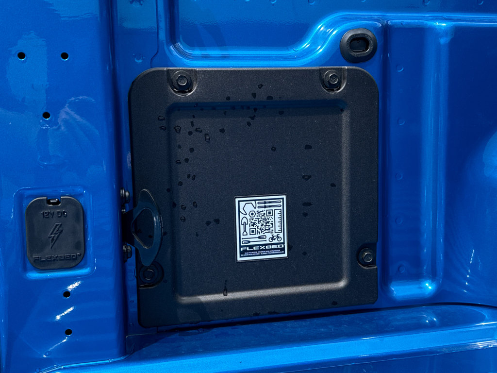 New 2025 Ford Maverick XLT w/ Black Appearance Package image 17