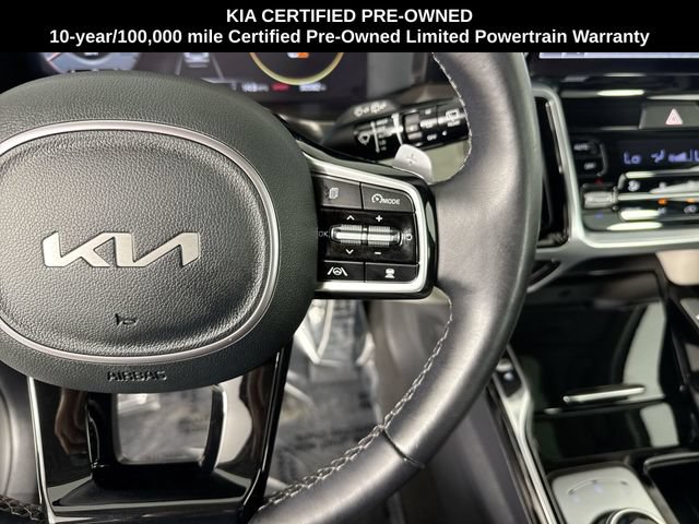 Certified 2023 Kia Sorento SX Prestige AWD/4WD image 12