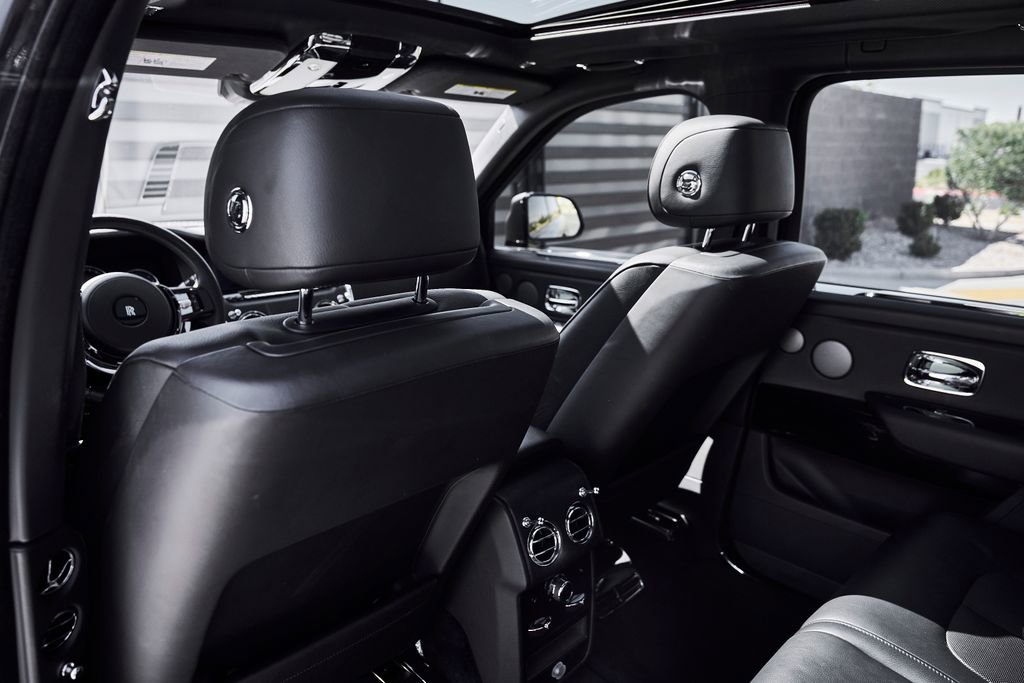 Used 2020 Rolls-Royce Cullinan AWD/4WD image 43