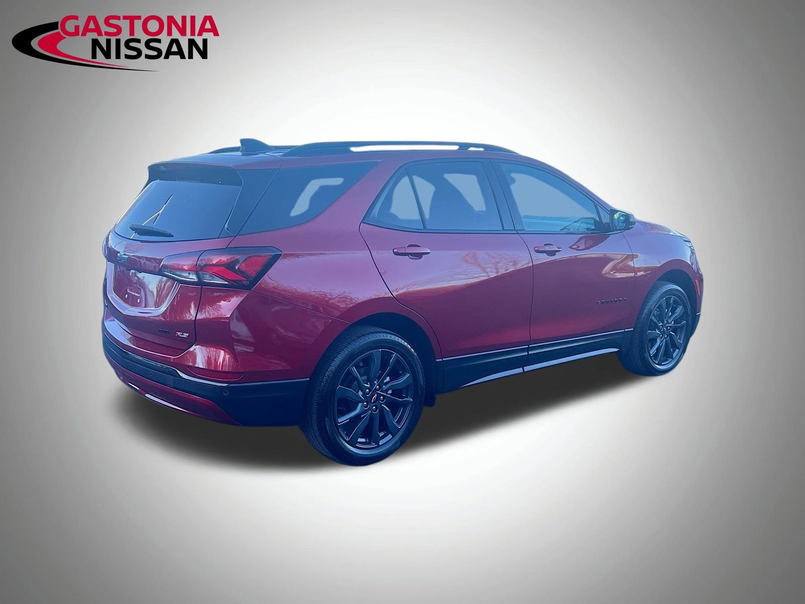 Used 2023 Chevrolet Equinox RS w/ RS Leather Package image 9