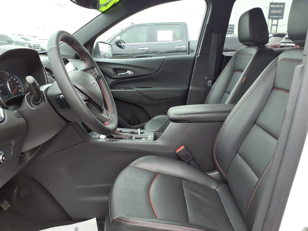Certified 2024 Chevrolet Equinox RS w/ RS Leather Package image 12