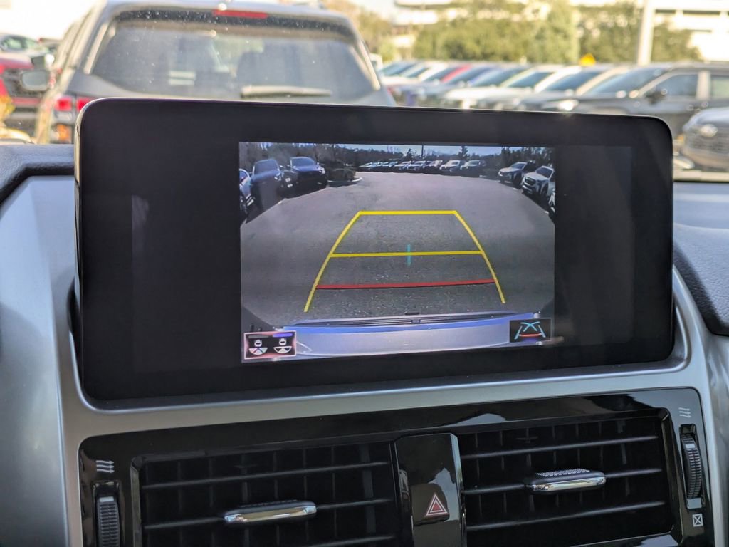 Used 2023 Lexus GX 460 Premium w/ Accessory Package image 20