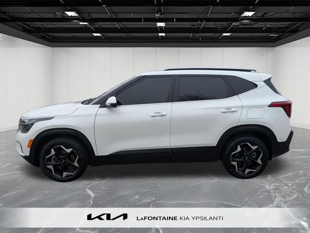 Certified 2024 Kia Seltos EX AWD/4WD image 2