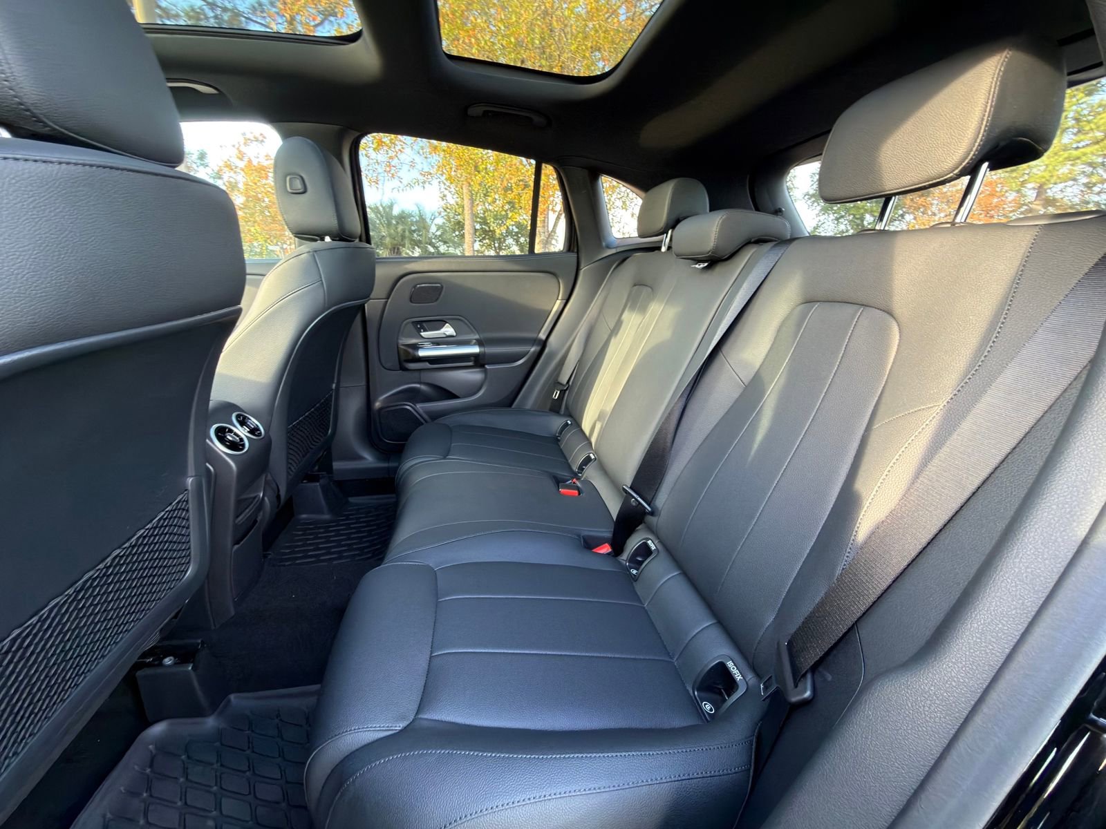 New 2026 Mercedes-Benz GLA 250 image 13