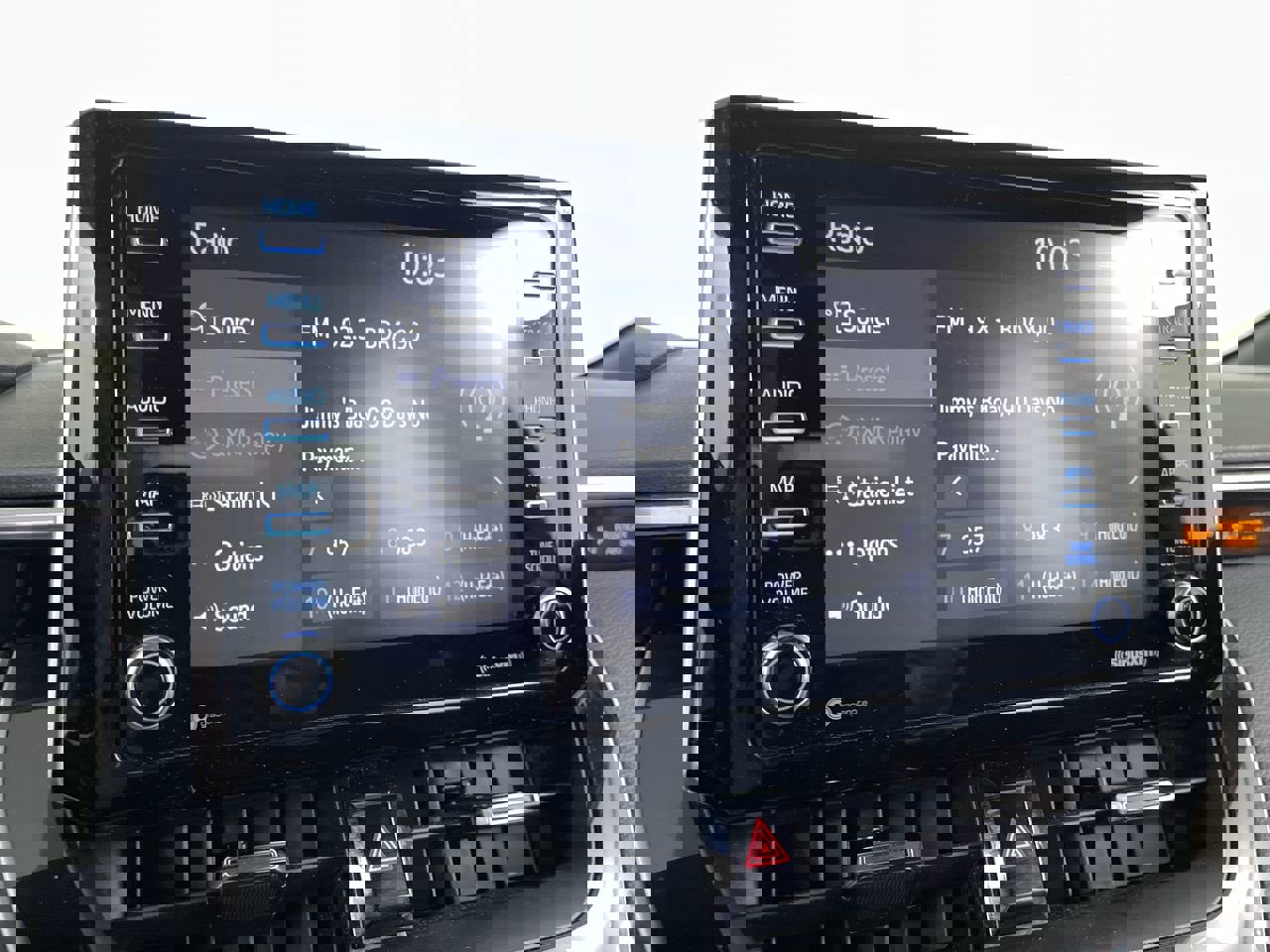 Used 2021 Toyota Corolla SE image 14