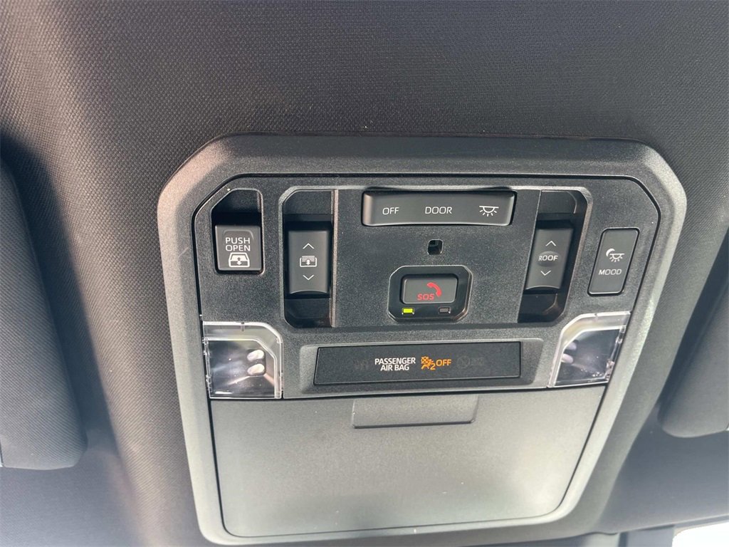 Used 2022 Toyota Tundra Platinum image 28