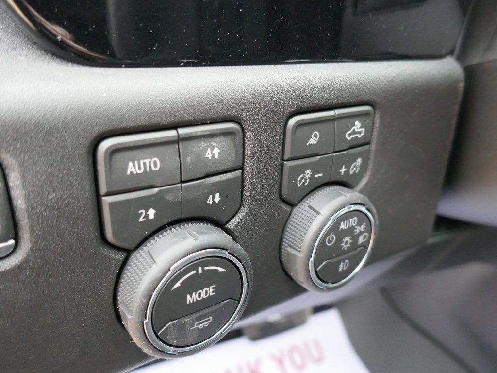 New 2026 Chevrolet Silverado 1500 LTZ w/ LTZ Premium Package image 17