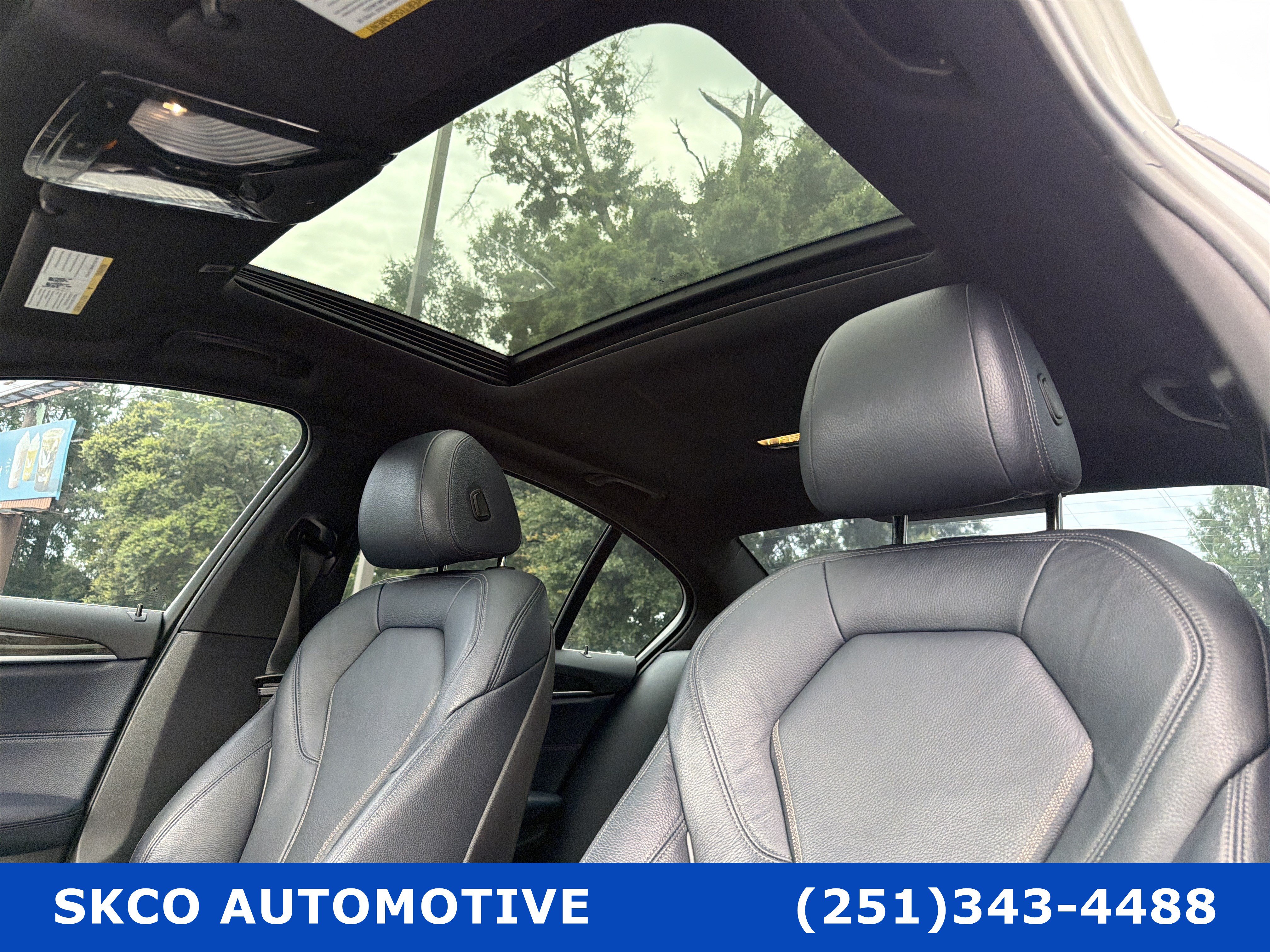 Used 2020 BMW 530i w/ Premium Package RWD image 26