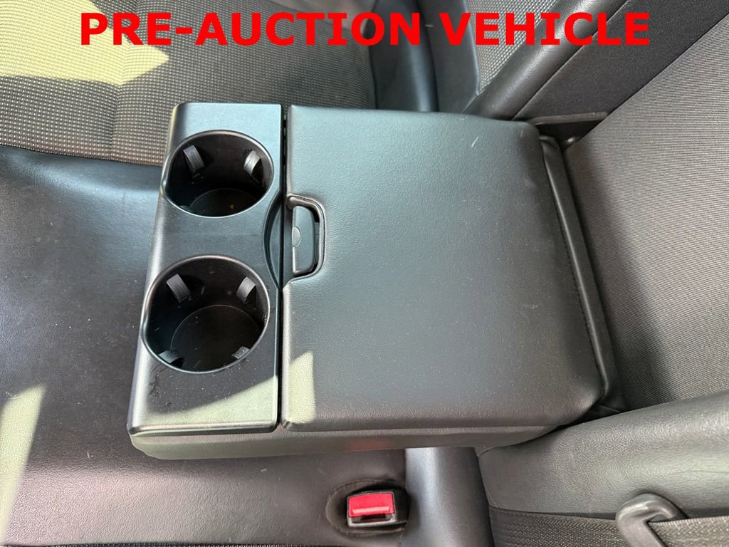 Used 2016 Chevrolet Malibu LT FWD image 15