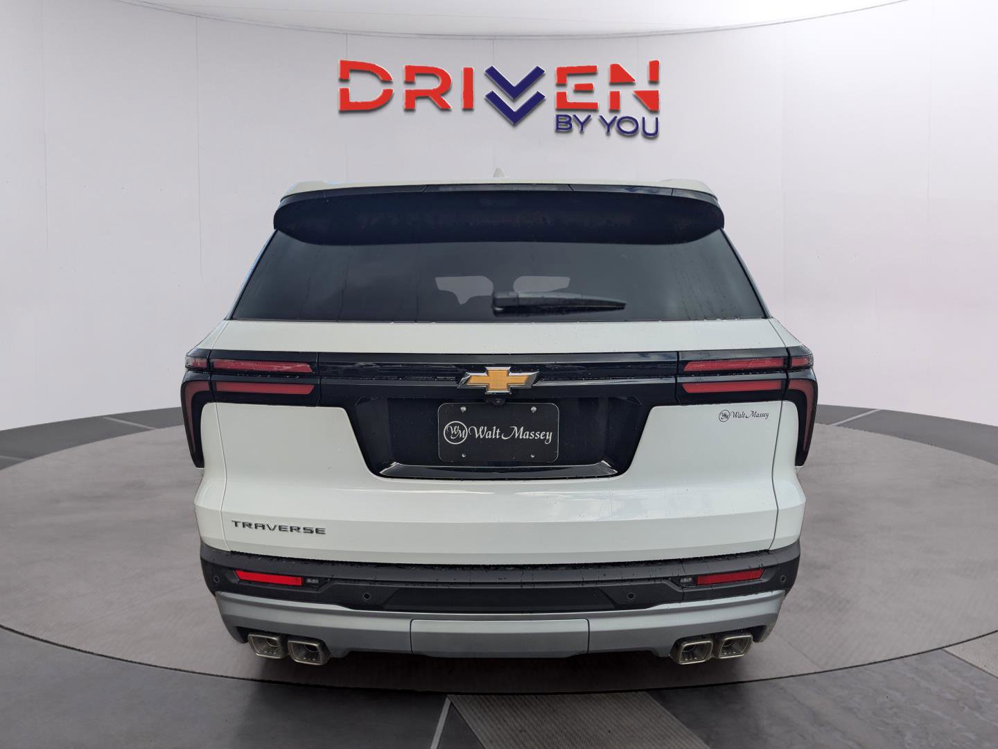 New 2026 Chevrolet Traverse LT w/ Driver Confidence Package image 4