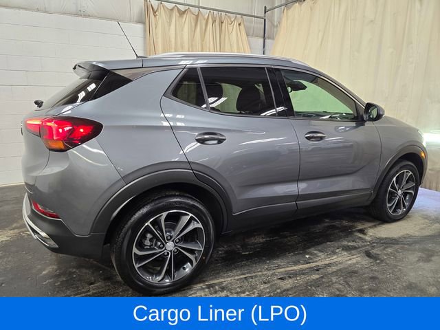 Used 2022 Buick Encore GX Essence AWD/4WD image 7