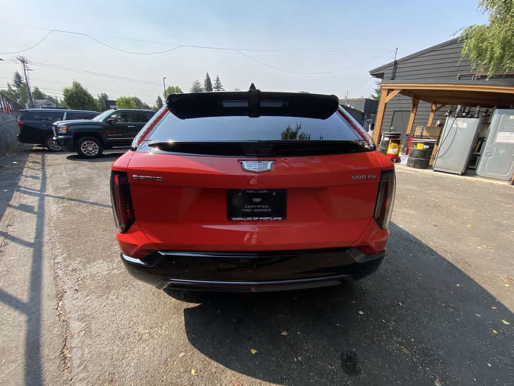 Certified 2025 Cadillac Optiq Sport 2 AWD/4WD image 5